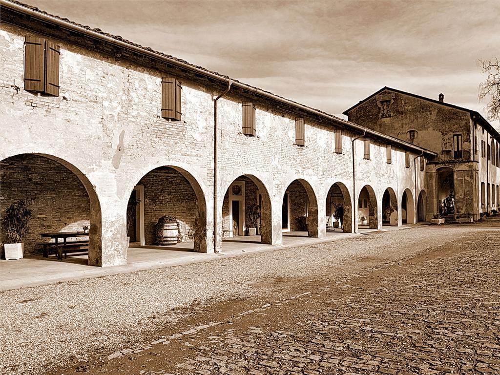 Antica Grancia Benedettina Bauernhof Colorno